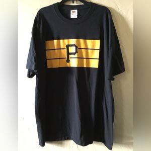 Mens Pittsburgh Pirates Baseball T-Shirt